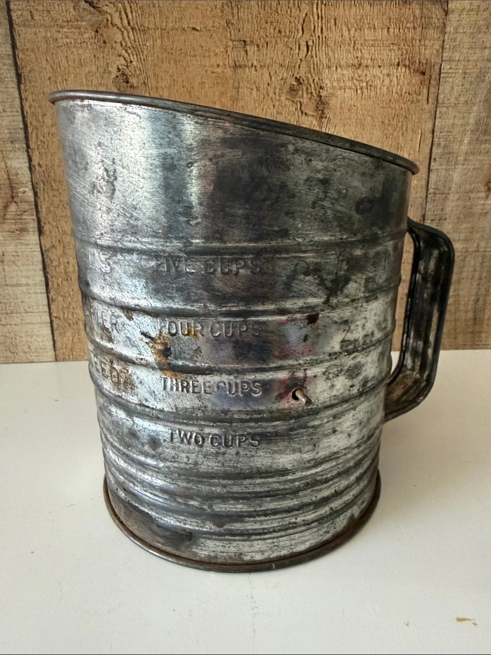 VTG Bromwell’s 5 Cup Flour Sifter with Red Handle